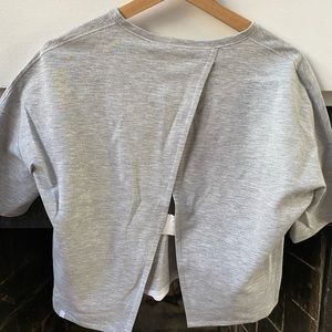 Lululemon crop T-shirt
